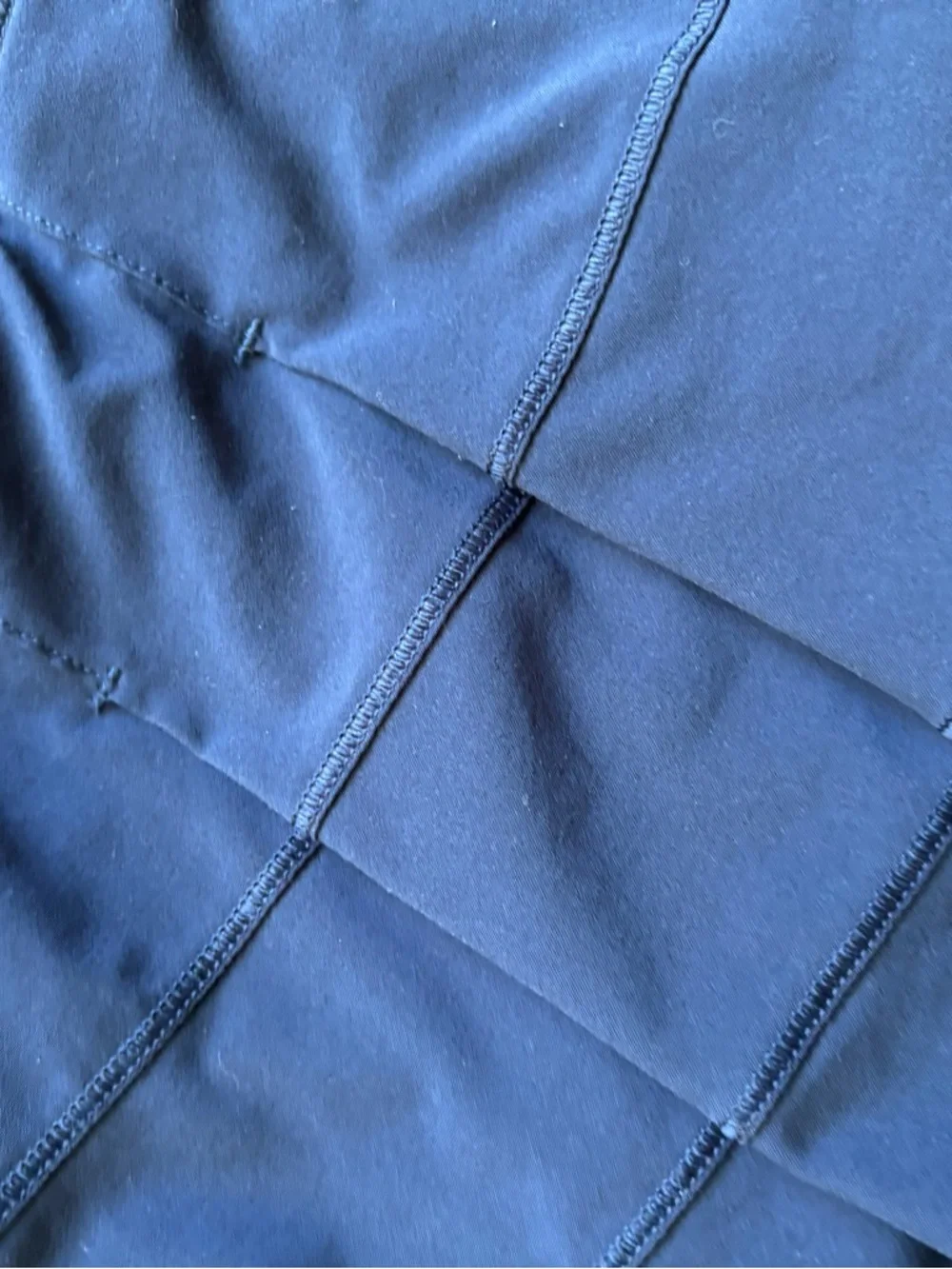Lululemon navy skirt/skort with liner shorts EUC size 0 - Picture 6 of 9